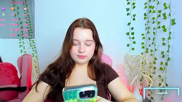 Cute_kitty-のライブXXXチャット