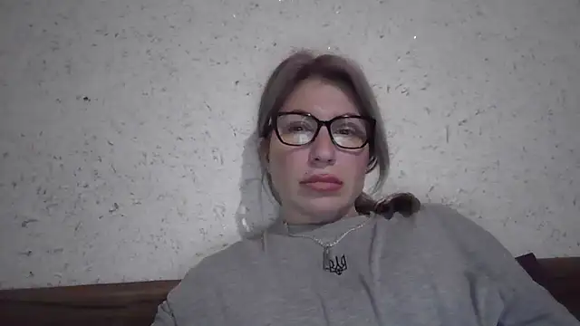 Chatroom XXX en direct de fox_red_lady7