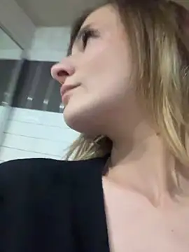 IsabellaEtha Webcam show