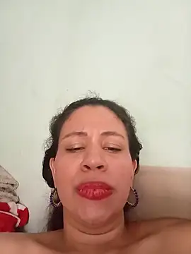 Chat XXX en directo de LeilaTaylor