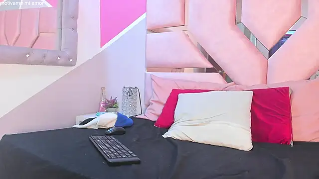 HennaSmith 라이브 XXX 채팅