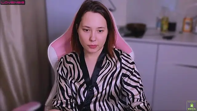 Airyhill: απευθείας συνομιλία ΧΧΧ