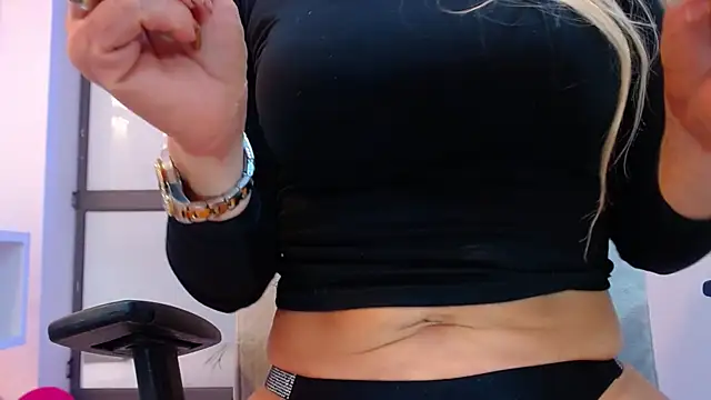 Chat +18 de DianaPearls ao vivo