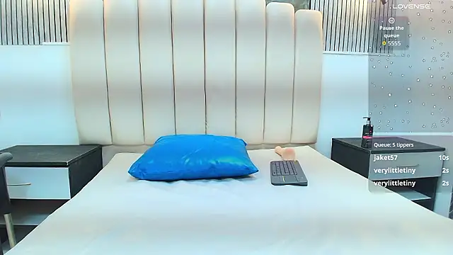 agatha_fitn Webbikameraesitys