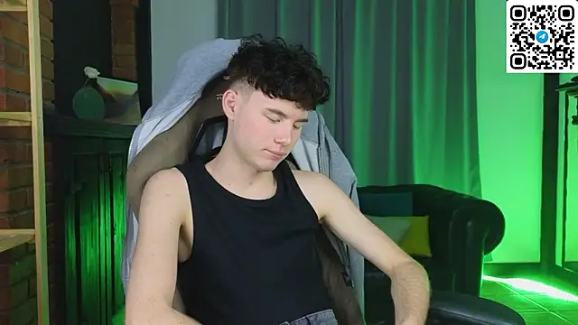 Cute_Mike 라이브 XXX 채팅