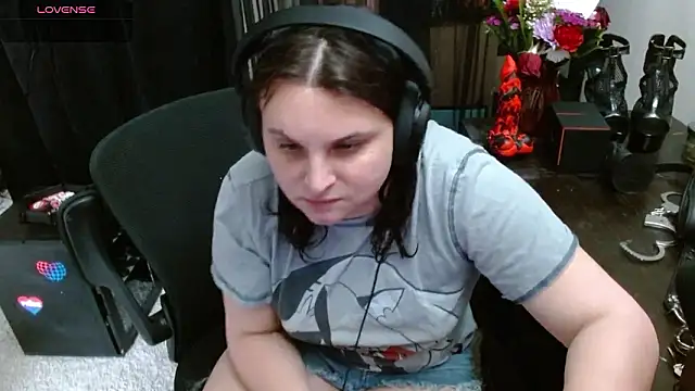 Pertunjukan Kamera Web Salacious_Sage