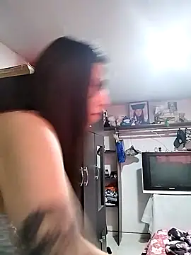 tina2204: απευθείας συνομιλία ΧΧΧ