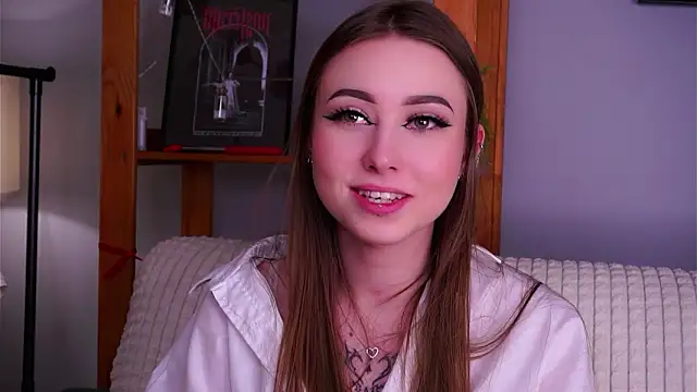 LorileeRuetz – Naživo XXX chat