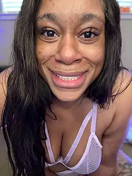 TikalalinのライブXXXチャット