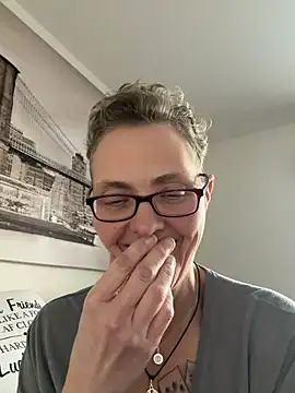 Show de webcam de Curvy-Jinx