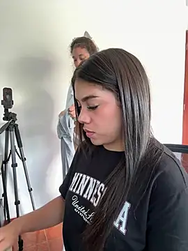 Luna_rousse26 – webcam-show