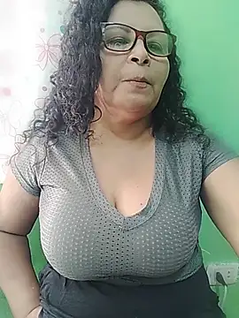 دردشة Amarantha25 الجنسية المباشرة