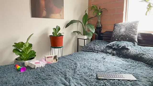 Andy_Belier23 Adlı Modelin Canlı XXX Sohbeti