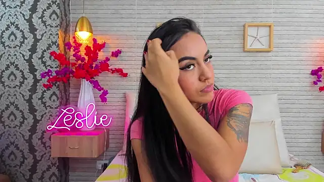 Leslie_Bussh_ 라이브 XXX 채팅