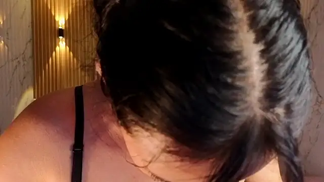 Czat XXX na żywo – m_eris_s