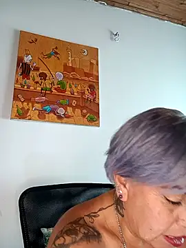 แชท XXX สดของ DirtyBIianca