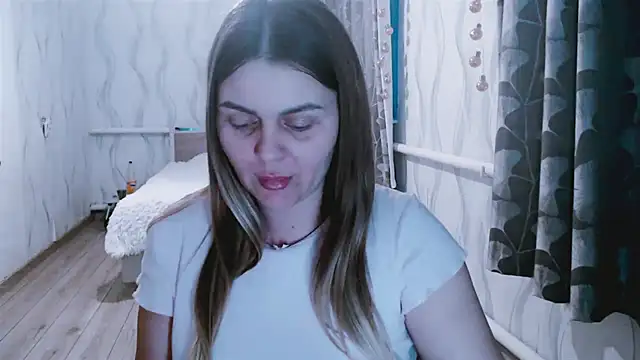 Show modela MagicKatarina_ na web-kameri