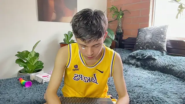 Andy_Belier23 Webcamshow