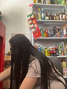 Chatroom XXX en direct de Sara_fun