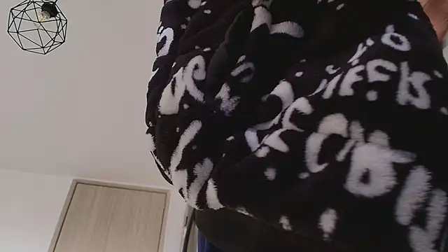 Chat XXX ao vivo de thomas_gun