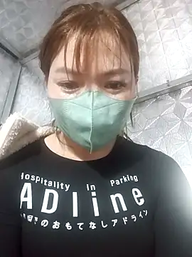 nat-tri 即時 XXX 聊天