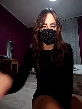 Akemi_rossi élő XXX-chatje