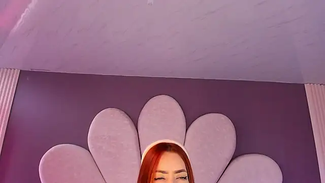 Chat +18 de LolaGray__ ao vivo