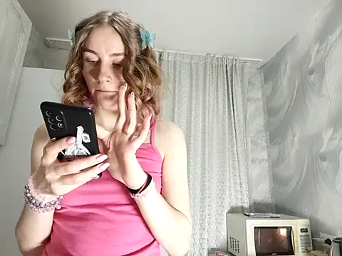 Lillian_Lahot Chat XXX in diretta