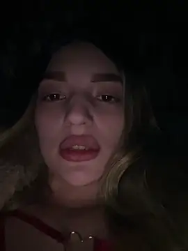 Chatroom XXX en direct de SashaPri