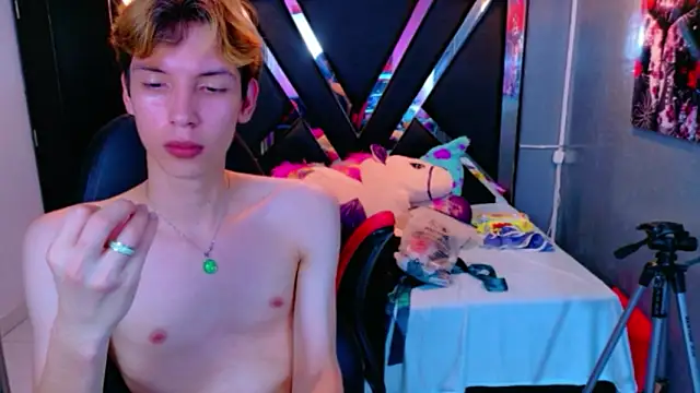 Liam_Green1 live XXX chat