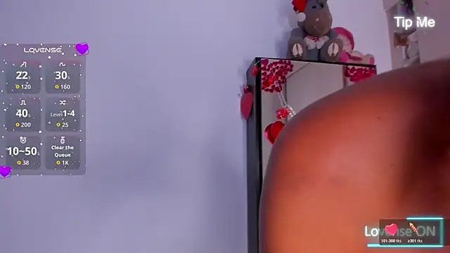 XXX chat uživo modela Adaira_Wealth