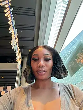 ___Nessa: вебкам-шоу