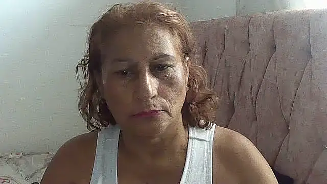 Chatroom XXX en direct de charrysexy1