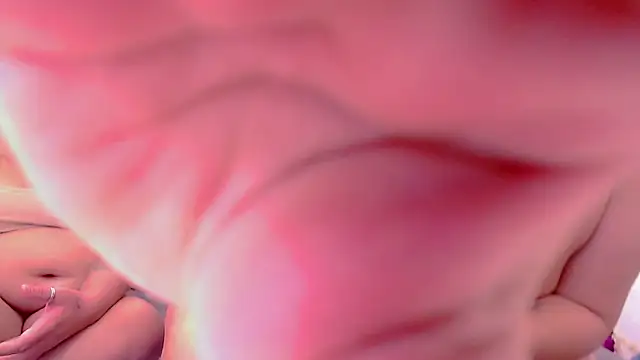 XXX chat uživo modela brunnette_hot