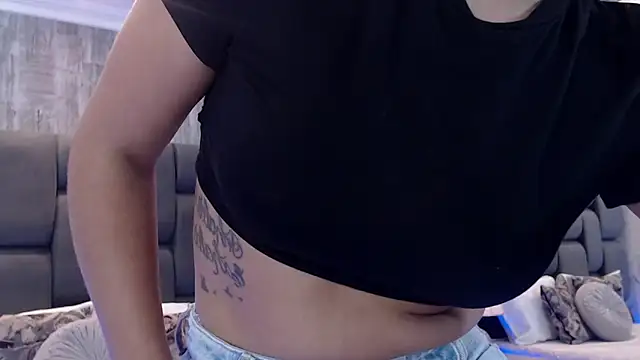 SophieWolkman élő XXX-chatje