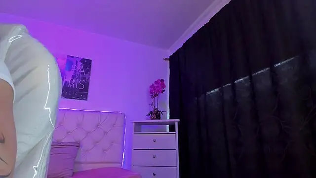 Amy_Kiitty_ Live XXX-Chat