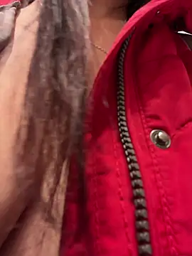 NataKitten 即時 XXX 聊天