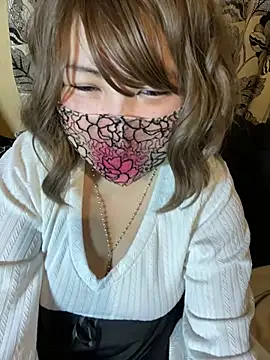 oxLILxMELOxo 即時 XXX 聊天