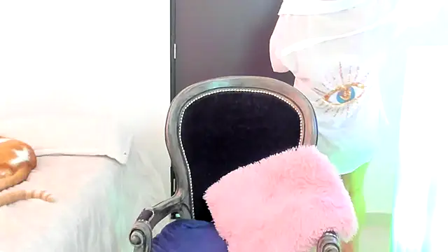 __Emma__11__Lecat_のライブXXXチャット