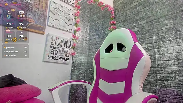 karoll__sex 现场XXX聊天