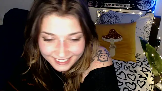 Chat XXX ao vivo de AlienforTwenty