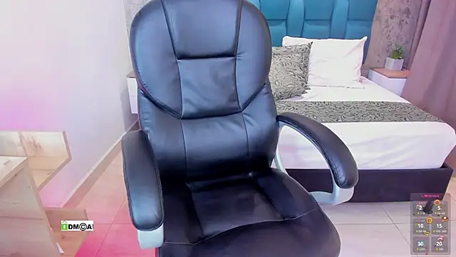 Gabyjackson1 লাইভ XXX চ্যাট