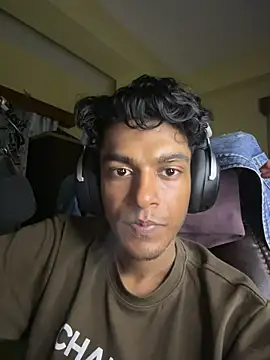 Show modela thecatfishh na web-kameri