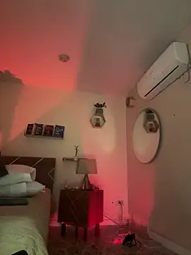 YariRose: онлайн-секс-чат