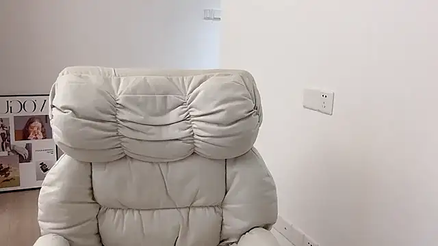 Chat XXX en directo de suki-1