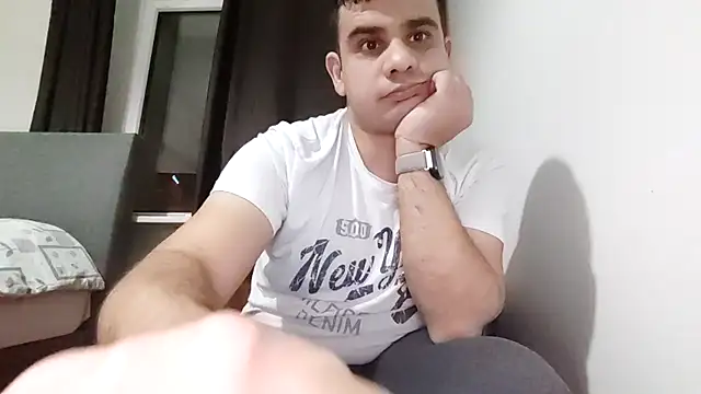 دردشة YakisikliSikici الجنسية المباشرة