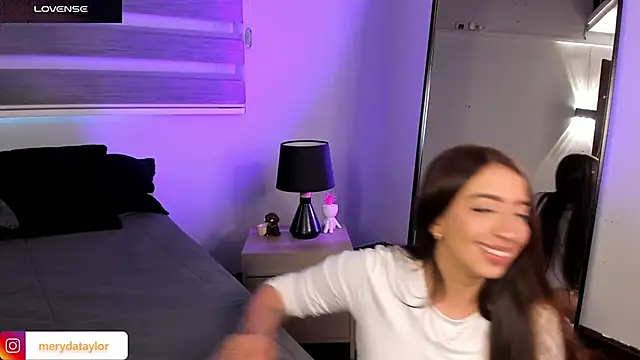 Czat XXX na żywo – MERIDA_TAYLOR