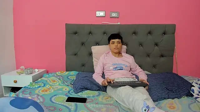 ariloe_quintero 即時 XXX 聊天