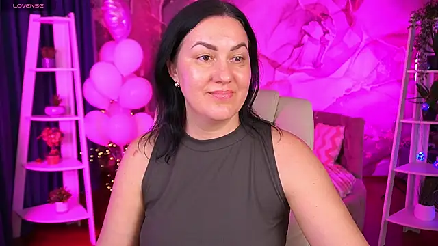 VelvetLuckn Live XXX chat