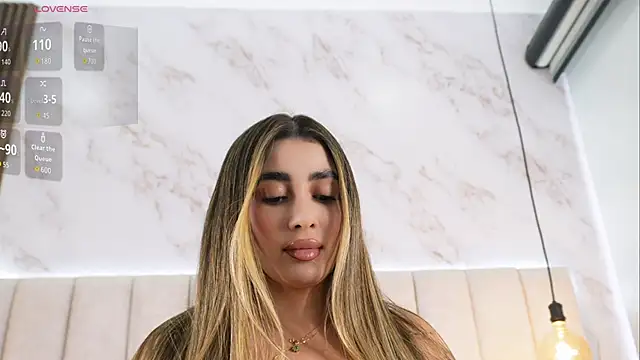 XXX chat uživo modela Annyy_Rosse